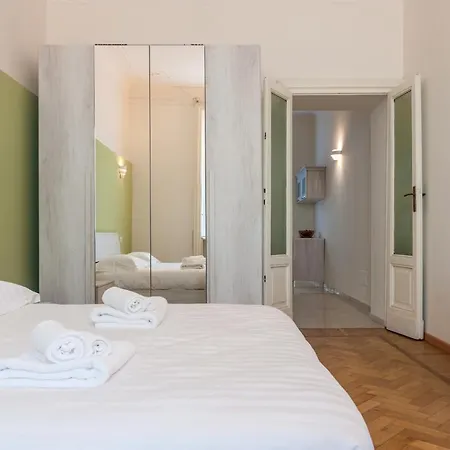 Guesthero - - Wagner M1 Apartamento Milão